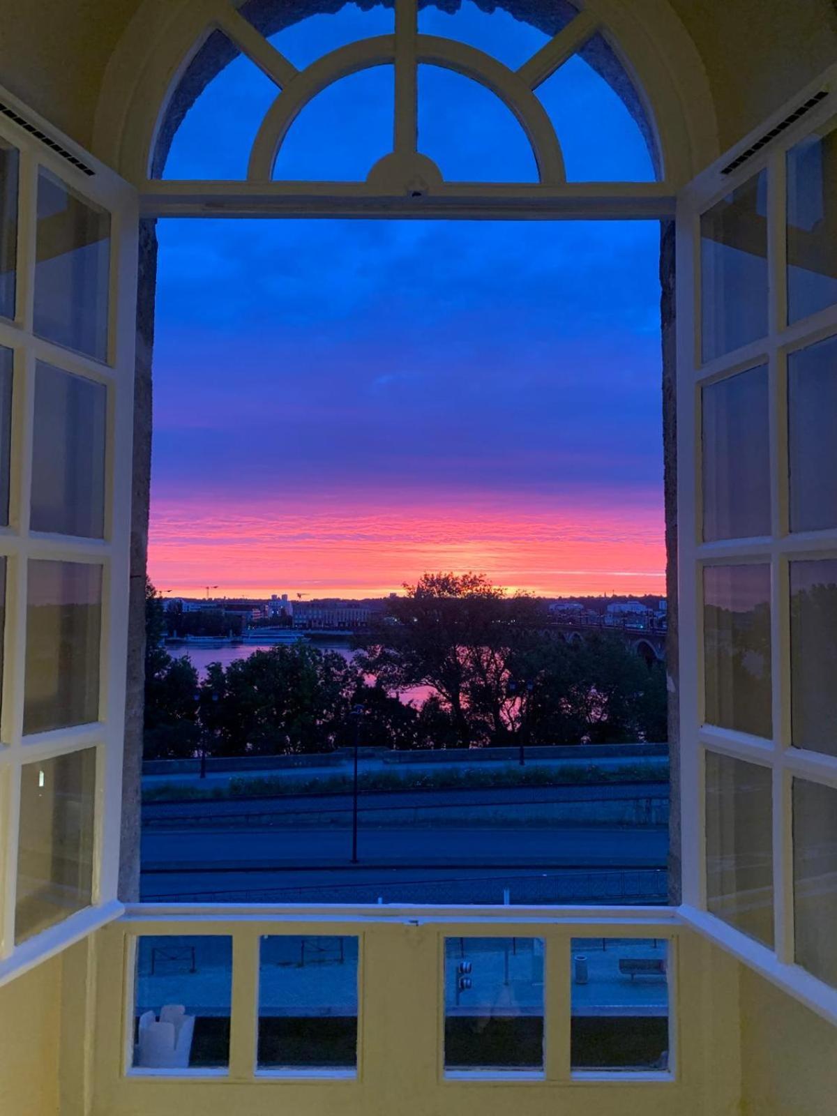 Le Richelieu - Magnifique Duplex Avec Une Vue Incroyable Bordeaux Eksteriør billede