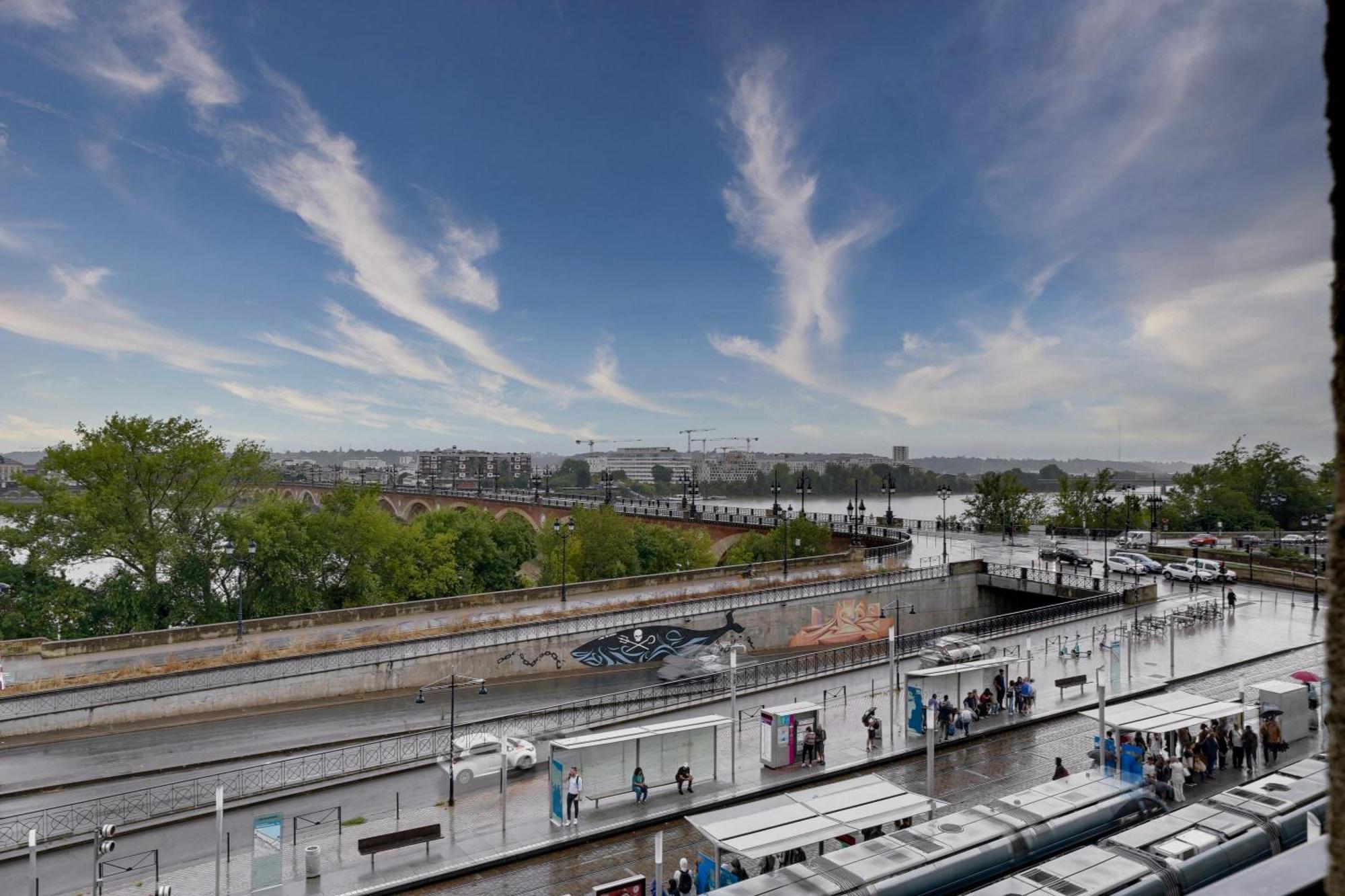 Le Richelieu - Magnifique Duplex Avec Une Vue Incroyable Bordeaux Eksteriør billede